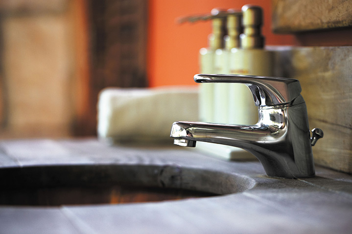 A2B Plumbers are able to fix any leaking taps you may have in Sydenham. 